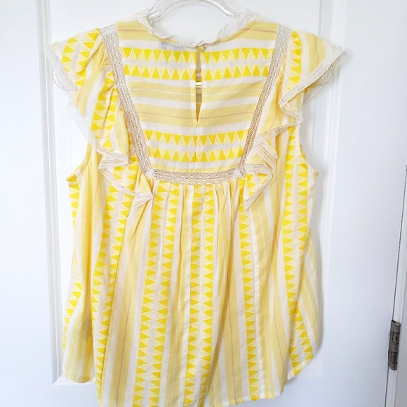 ELLA MOSS Empire Yellow Kinslee Short Flutter Sleeve Lace Trim Blouse—NWT—L - Picture 4 of 15